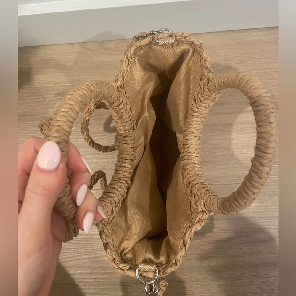 Straw Woven Bag - Picture 5 of 5